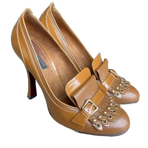 LOUIS VUITTON Balmoral Brogue Brown Leather Fringe Pumps, Size 38.5