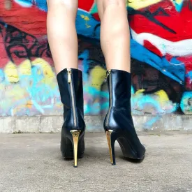 LOUIS VUITTON Black Leather Gold Logo Zip & Heel Pointed Toe Ankle Boots, 39.5