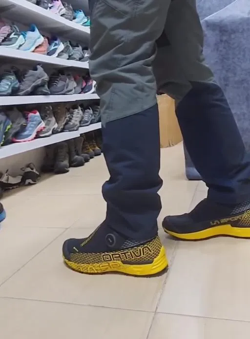 Professional anti-slip running shoes